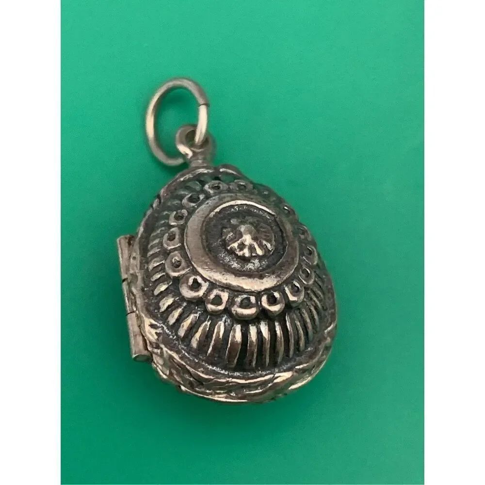 .925 Ornate Egg Vintage Locket #Easter #limited edition #retired